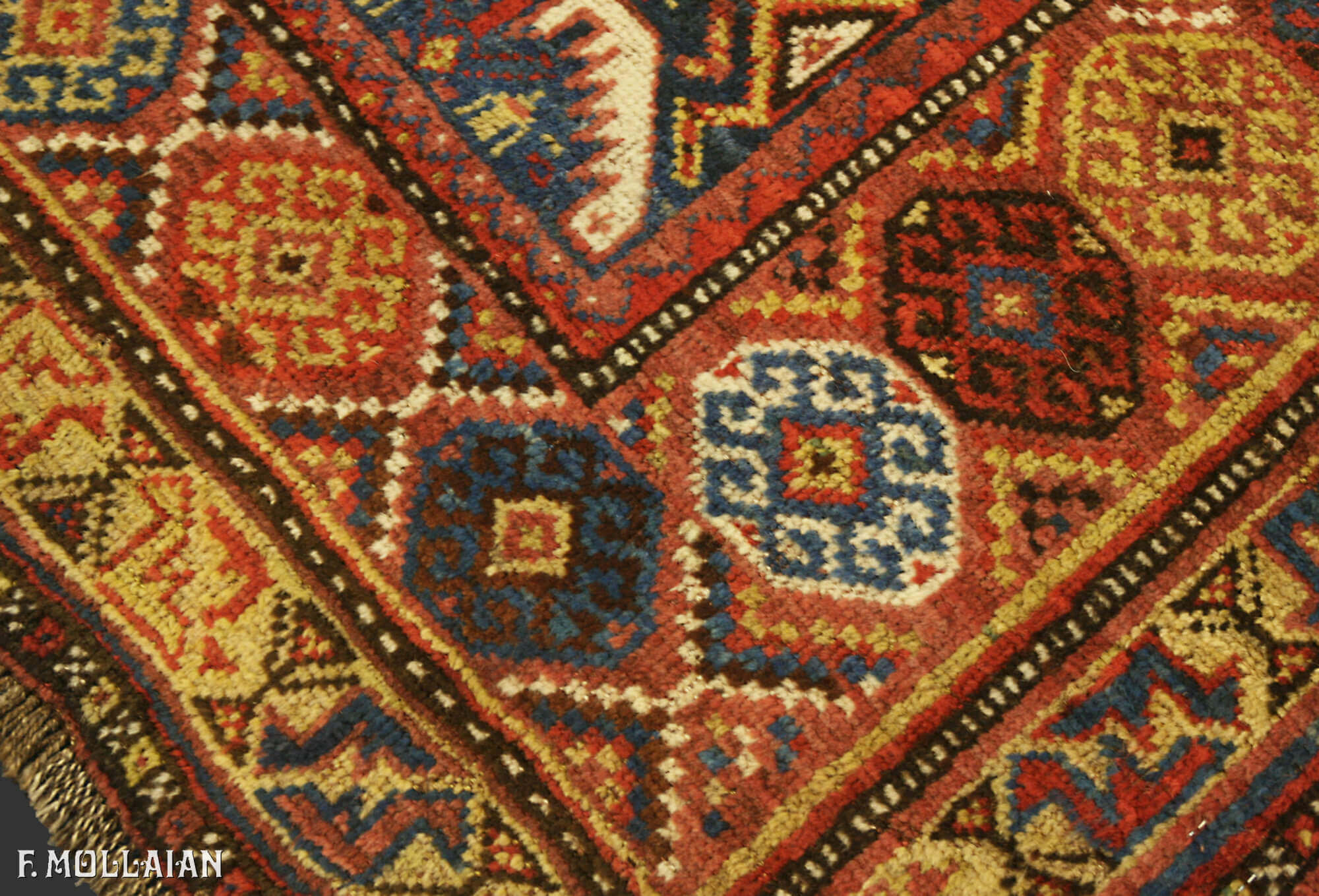 Antique Persian Khamse Carpet n°:70115487